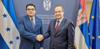 Министар-Дачић-са-замеником-МИП-Републике-Хондурас