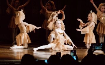 grand-ballet-и-ове-године-у-Руском-дому