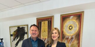 Скопље:-aмбасадоркa-Јовановић-са-директором-Директората-за-мултилатералне-односе-у-mИП-Северне-Македоније