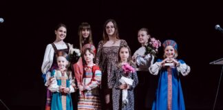 Концерт-одсека-за-народну-музичку-уметност-Музичке-школе-„Сергеј-Рахмањинов“-одржан-у-Руском-дому