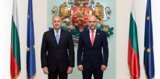 Софија:-Амбасадор-Равић-предао-акредитивна-писма