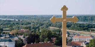 У-Сремским-Карловцима-одржано-свечано-отварање-летње-сезоне-у-Културном-центру-„Видиковац“