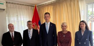 aкра:-Министар-Ђурић-обишао-Амбасаду-Републике-Србије