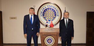 Анкара:-Амбасадор-Јовановић-са-ректором-Анкарског-универзитета