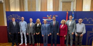 Александар-Боцан-Харченко,-aмбасадор-Русије-у-Србији,-јуче-је-посетио-Ниш-на-челу-велике-делегације-коју-су-чинили-представници-Амбасаде,-Руског-дома-и-Трговинског-представништва-Русије-у-Београду.