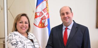 Козарев-са-амбасадорком-Венецуеле