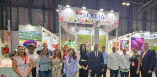 Мадрид:-Амбасадорка-Ирена-Шарац-посетила-штанд-Србије-на-сајму-„fruit-attraction-2025”