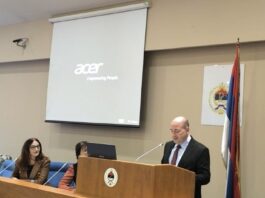 Козарев-на-годишњој-скупштини-Удружења-жена-жртава-рата-Републике-Српске-у-Бањалуци