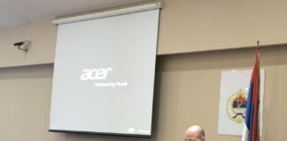 Козарев-на-годишњој-скупштини-Удружења-жена-жртава-рата-Републике-Српске-у-Бањалуци